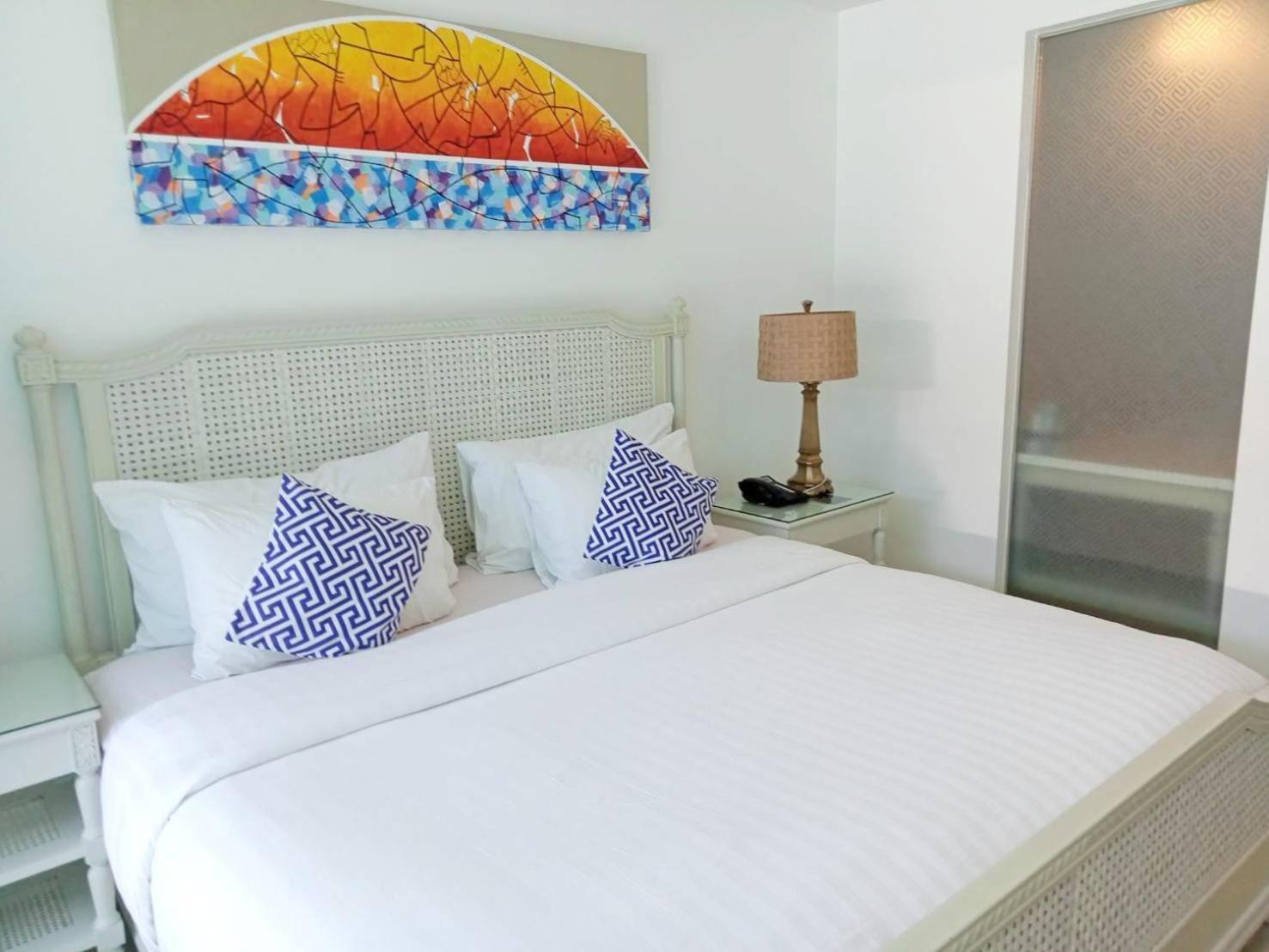 Beach Walk Boutique Resort Bangsaen Zimmer foto