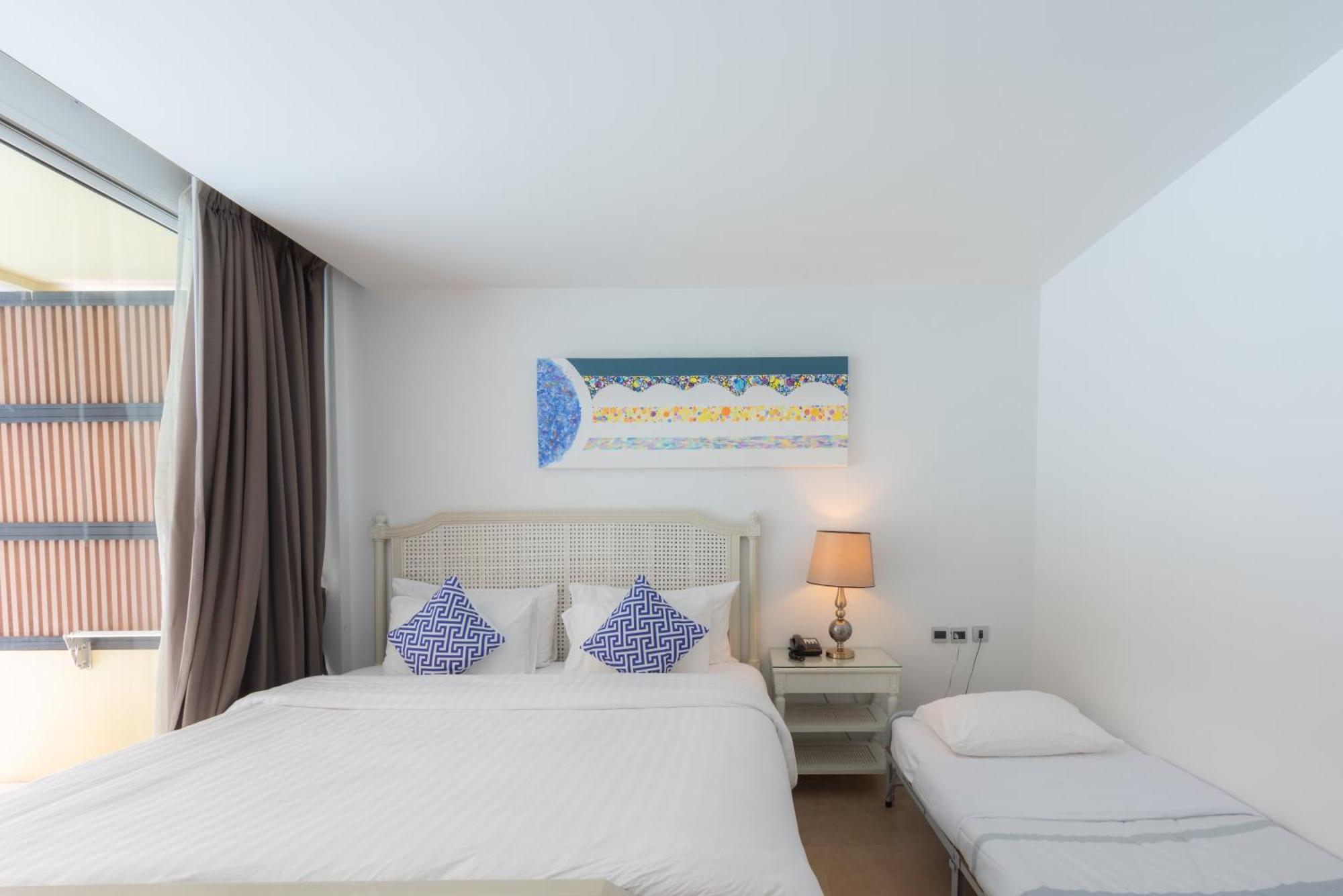 Beach Walk Boutique Resort Bangsaen Zimmer foto